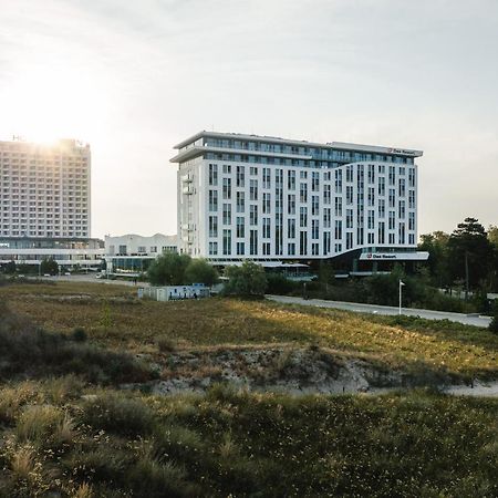 Aja Warnemuende Hotel Rostock Eksteriør billede