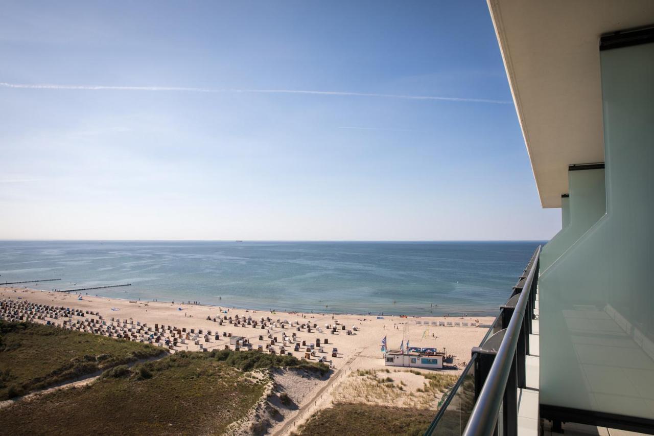 Aja Warnemuende Hotel Rostock Eksteriør billede